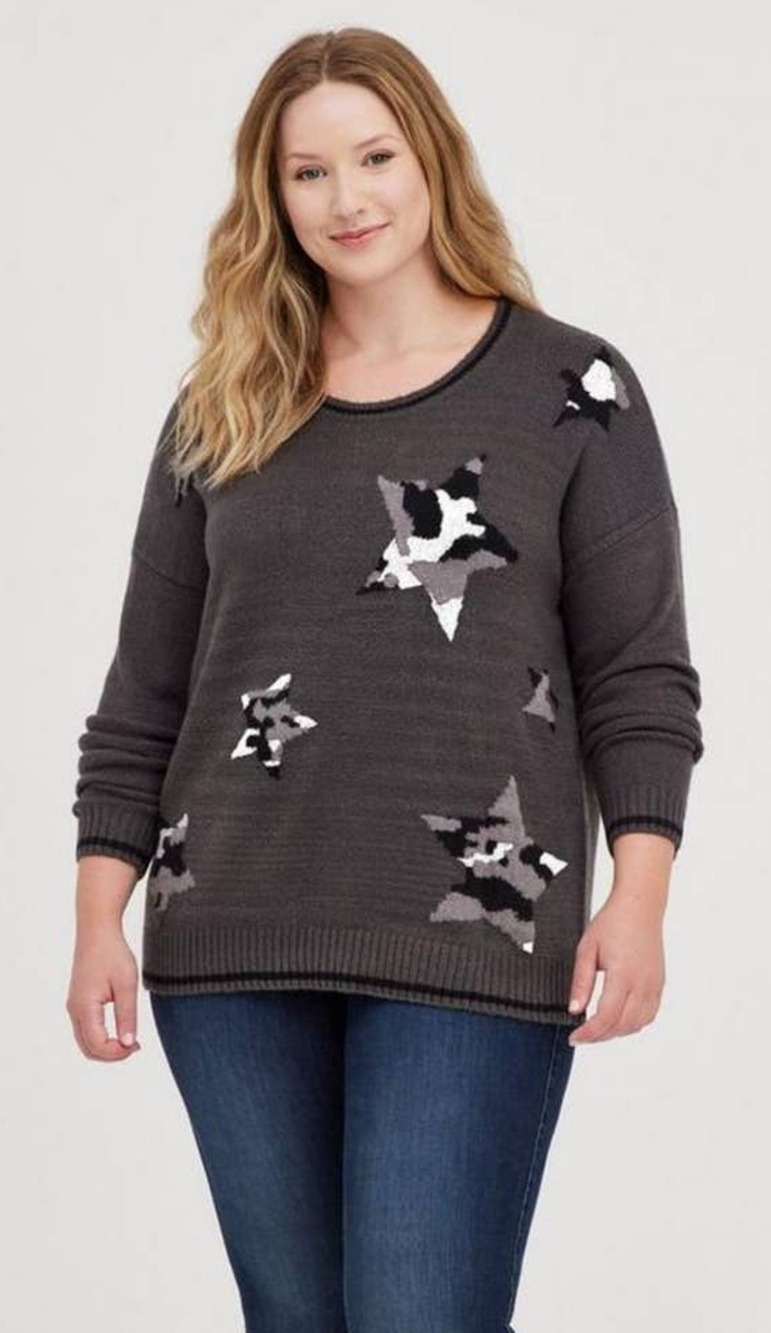 Torrid 1 Women 14/16 1x Gray Soft Plush Knit Star Knit Crewneck Sweater